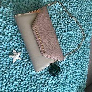 Hand free bag 👜🔥🔥